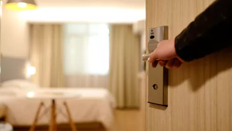 Electronic lock vulnerabilities can lead attackers directly to your hotel room