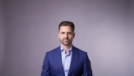 Australian firms lose customers to skilled role gaps